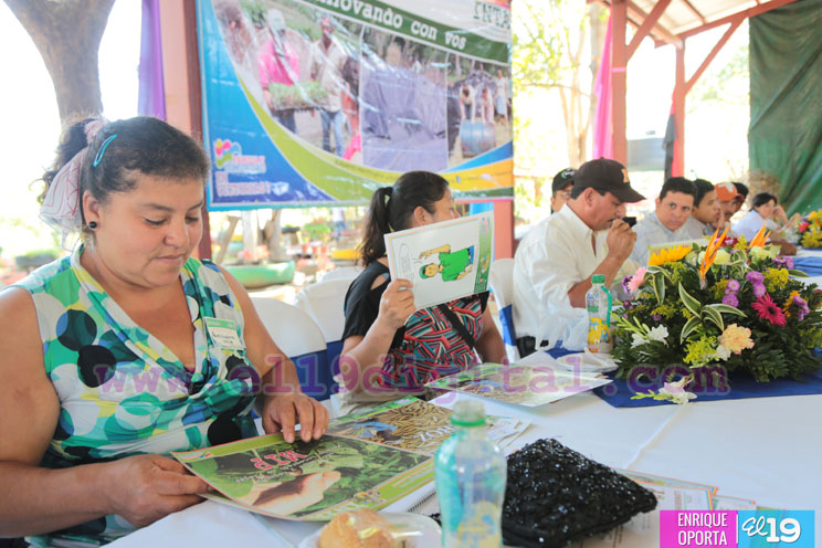 Productores de granos básicos abordan conservación de semillas criollas